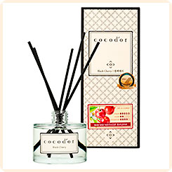 Арома-диффузор для помещений Магия черной вишни, 200 мл